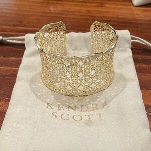 Kendra Scott gold cuff bracelet